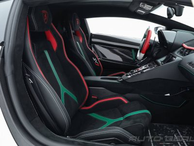 2019 Lamborghini Aventador SVJ Coupe | GCC – Service Contract