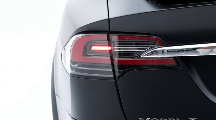 2017 Tesla Model X 90D | GCC – Warranty – Full Self Driving – Falcon Doors – Excellent Condition | Electric