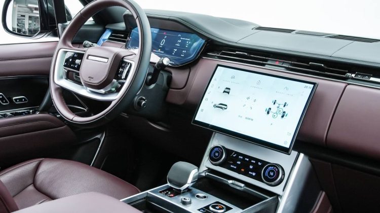 2023 Range Rover Vogue HSE P530 | GCC – Warranty – Service Contract – Perfect Condition | 4.4L V8