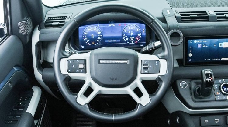 2021 Land Rover Defender 110 SE P400 X-Dynamic | Tasman Blue – Perfect Condition | 3.0L i6