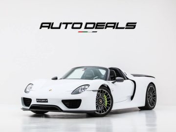 2015 Porsche 918 Spyder Weissach No. 99 of 918 | GCC – Low Mileage | 4.6L V8 + 2E Engines