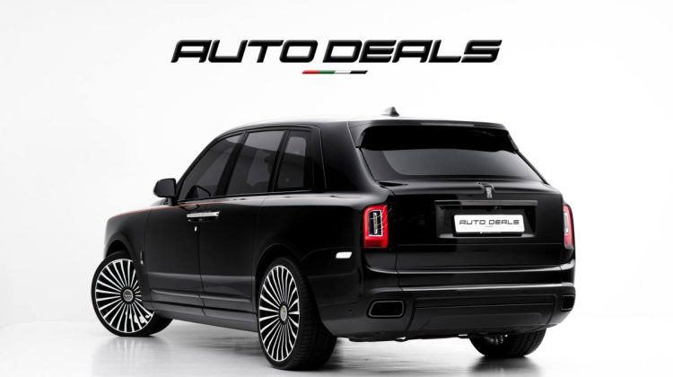 2022 Rolls Royce Cullinan Black Badge | Mansory Rims Very Low Mileage | 6.7L V12