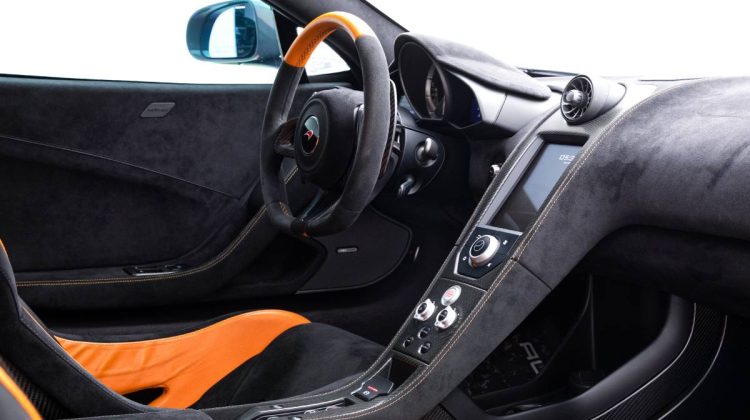 2016 McLaren 675 LT MSO 1 of 500 | GCC | with Carbon Fiber Package | Fully Loaded | 3.8L V8