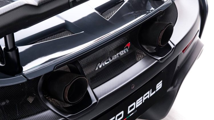 2016 McLaren 675 LT MSO 1 of 500 | GCC | with Carbon Fiber Package | Fully Loaded | 3.8L V8