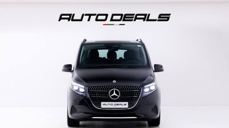 2025 Mercedes Benz V300 | GCC | Warranty | Brand New | 8 Seater