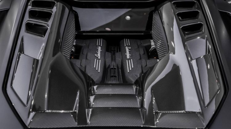 2024 Lamborghini Revuelto | Carbon Package | Nero Nemesis | Fully Loaded | 6.5L V12