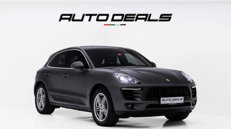 2015 Porsche Macan S | GCC | Well Maintained | Perfect Condition | 3.0L V6