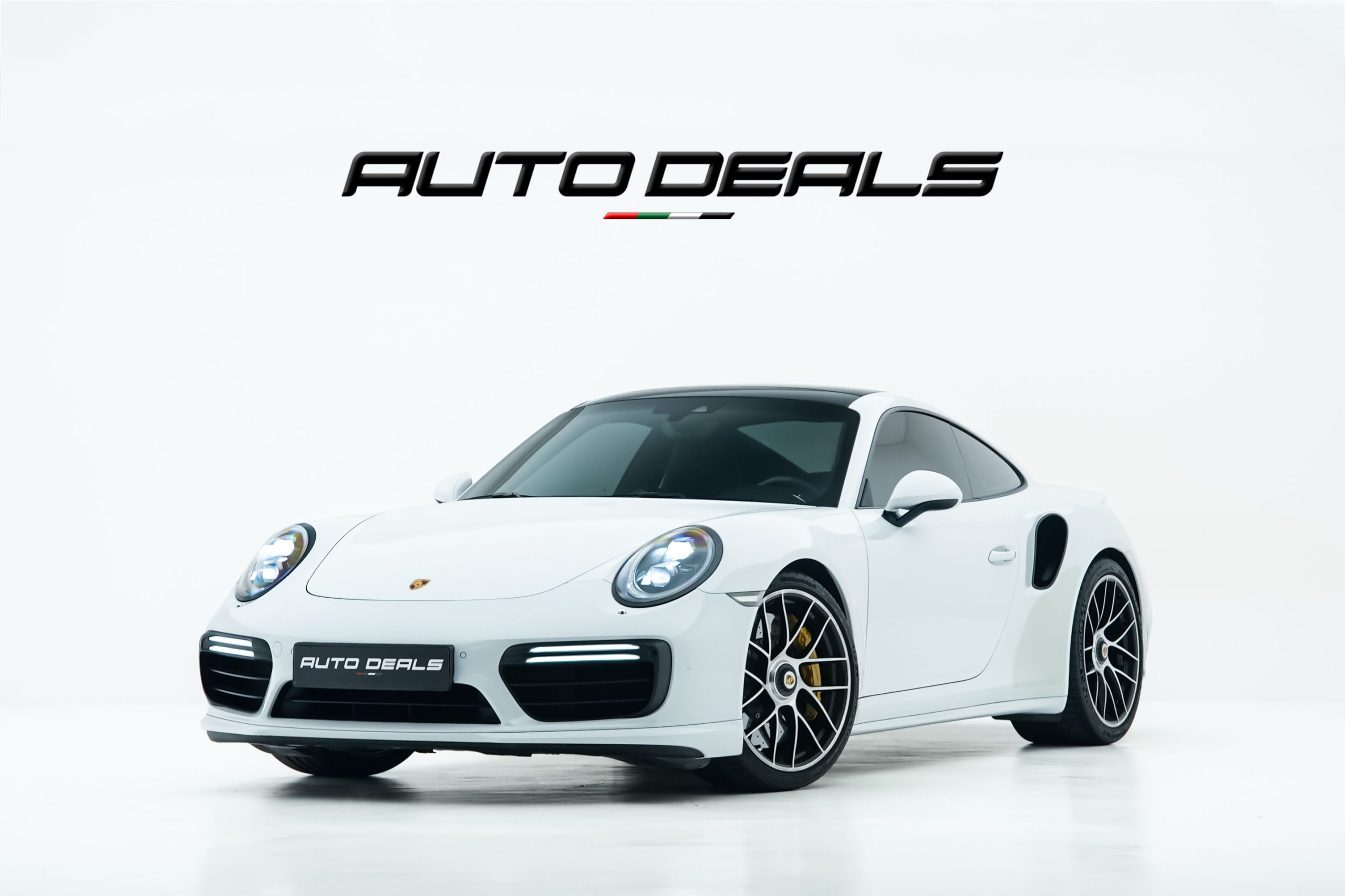 2017-Porsche-911-Turbo-S