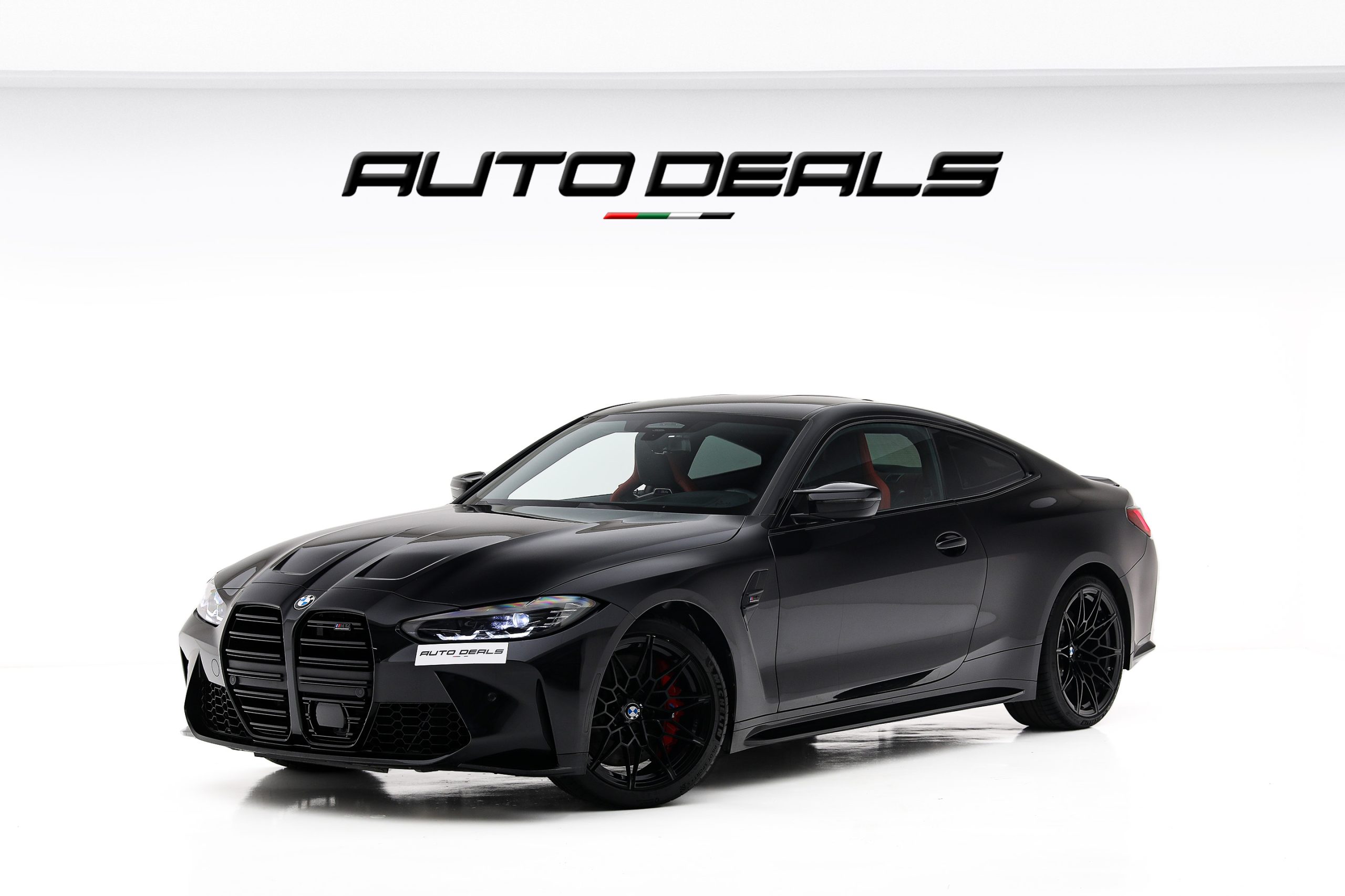 2023-BMW-M4-Competition