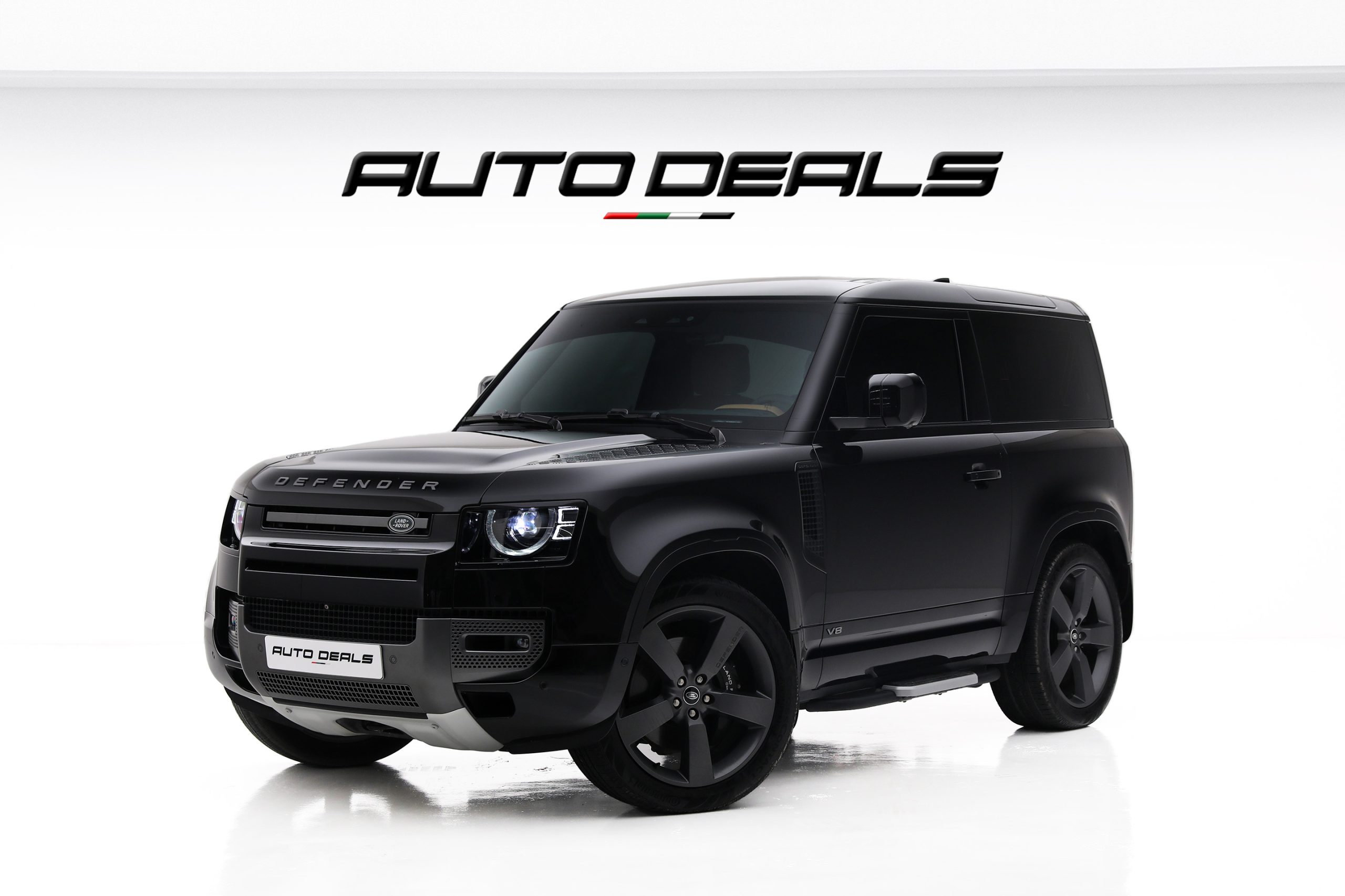 2023-Land-Rover-Defender-90-P525