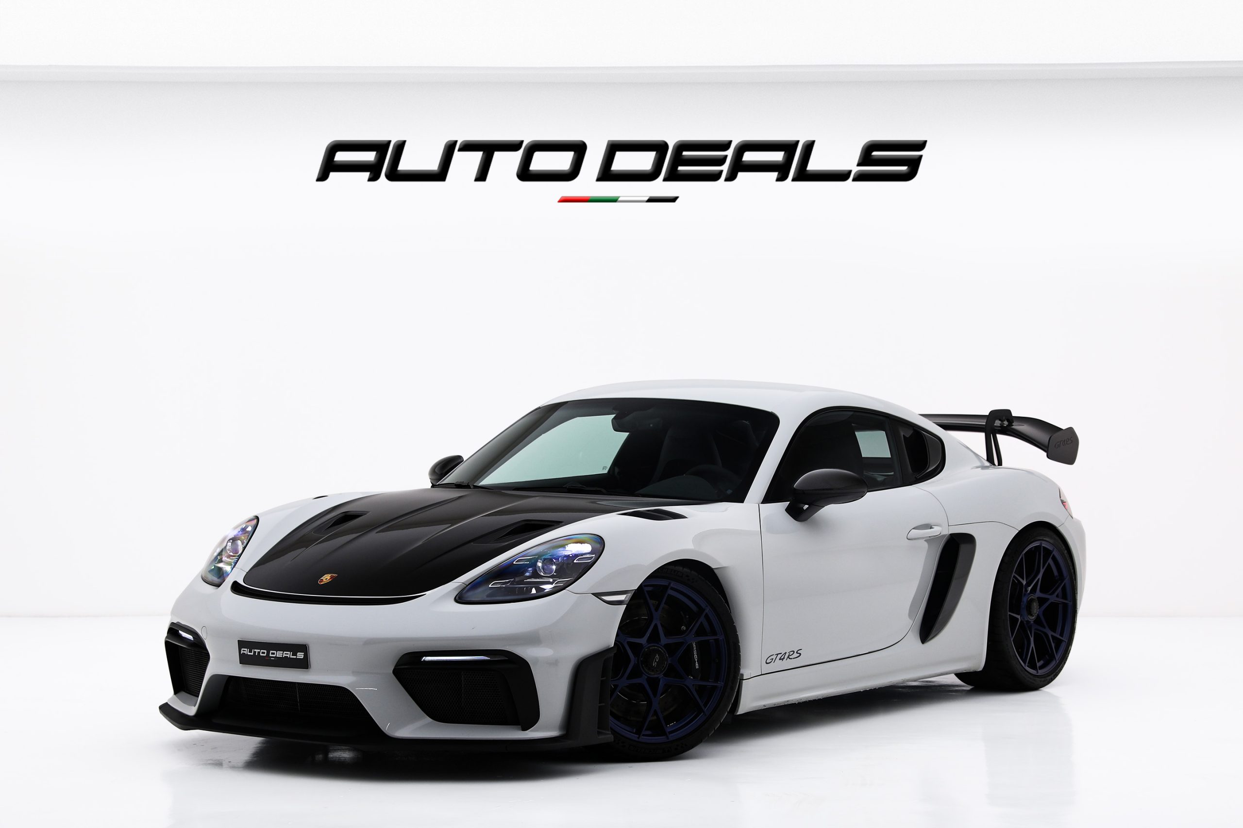 2023-Porsche-718-Cayman-GT4-RS-WEISSACH