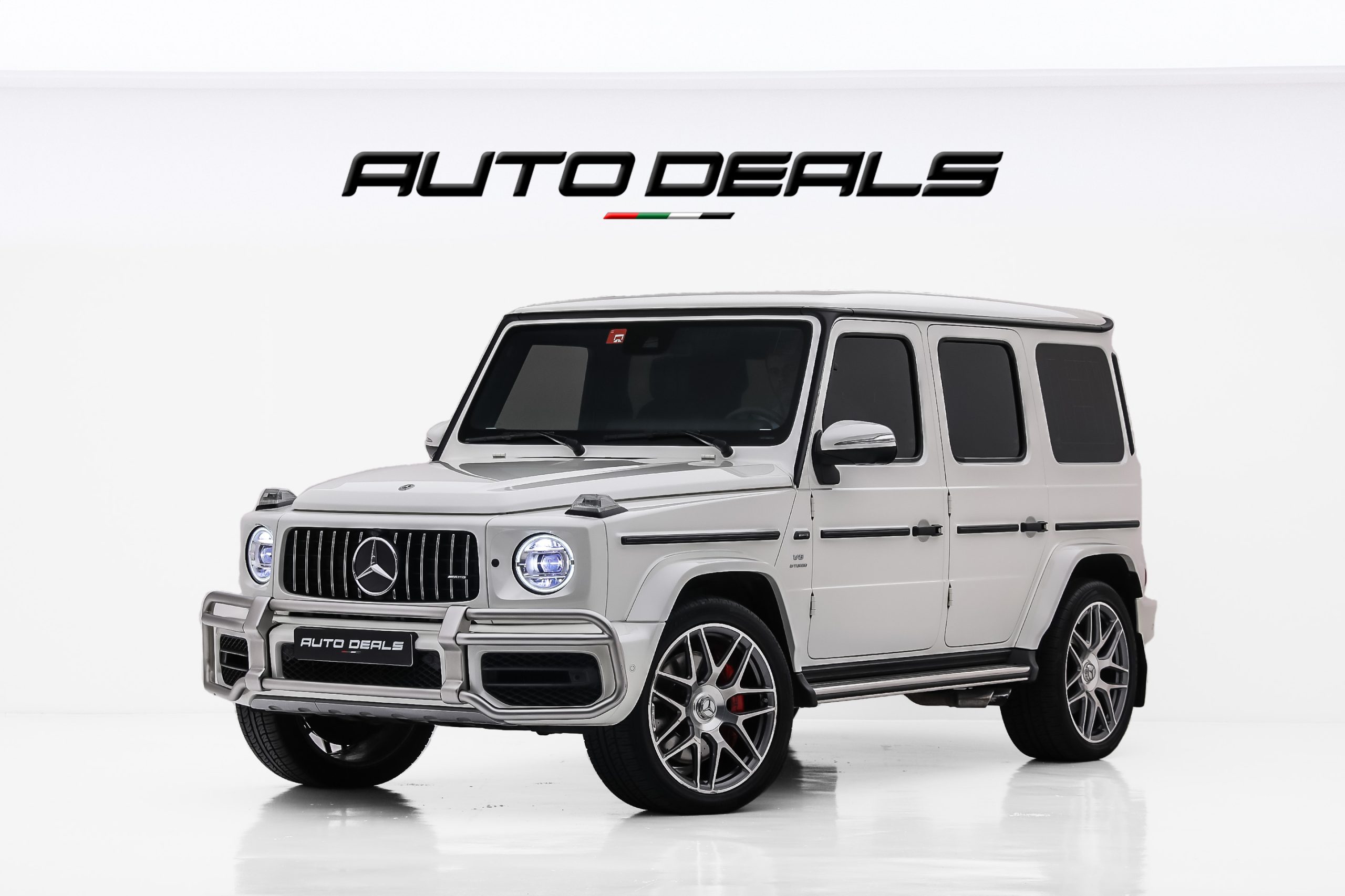 2022-Mercedes-Benz-G-63-AMG-Gcc