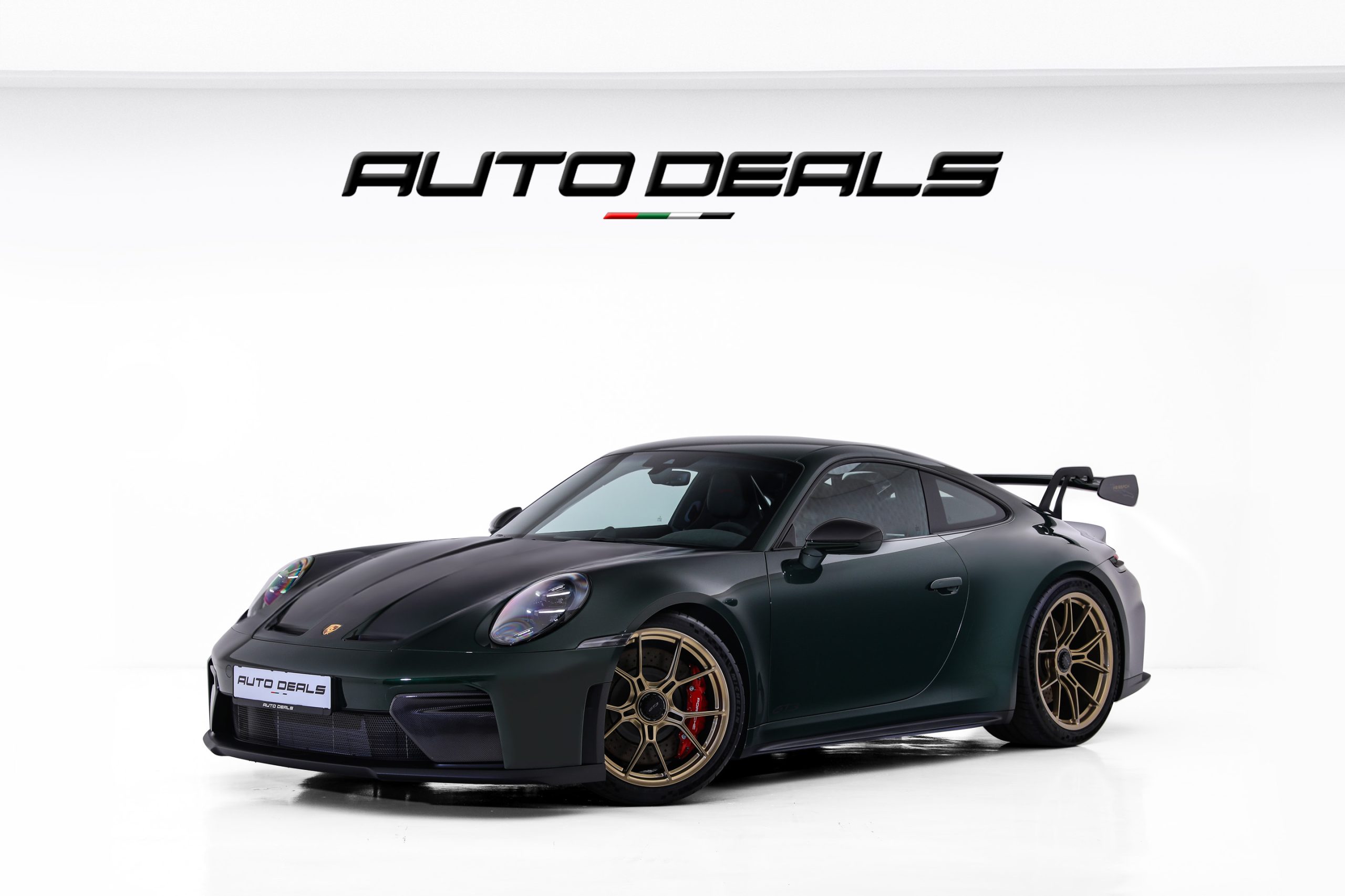 2026-Porsche-911-GT3-Weissach-Package