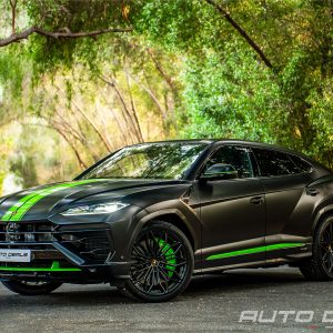 2025 Lamborghini Urus SE Hybrid | Brand New | Best in Class | Carbon Fiber Interior | 4.0L V8