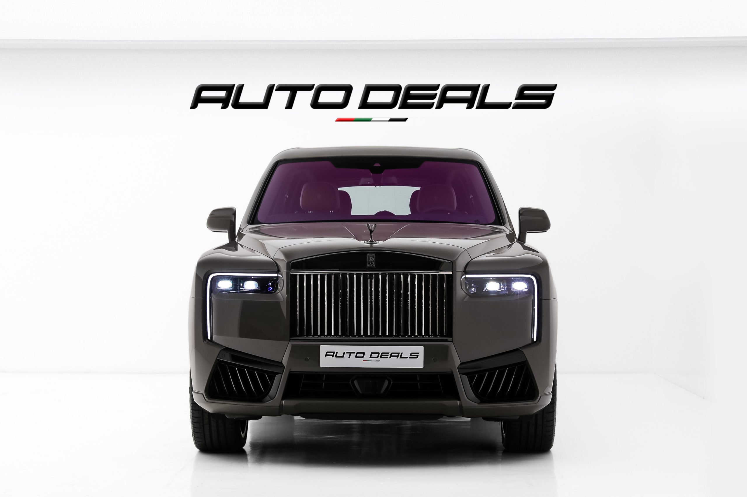 Rolls-Royce Spectre: The Future of Luxury Electric Vehicles in Dubai