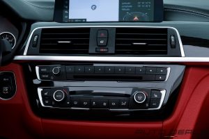 Interior of 2019 BMW 430 XI Cabriolet
